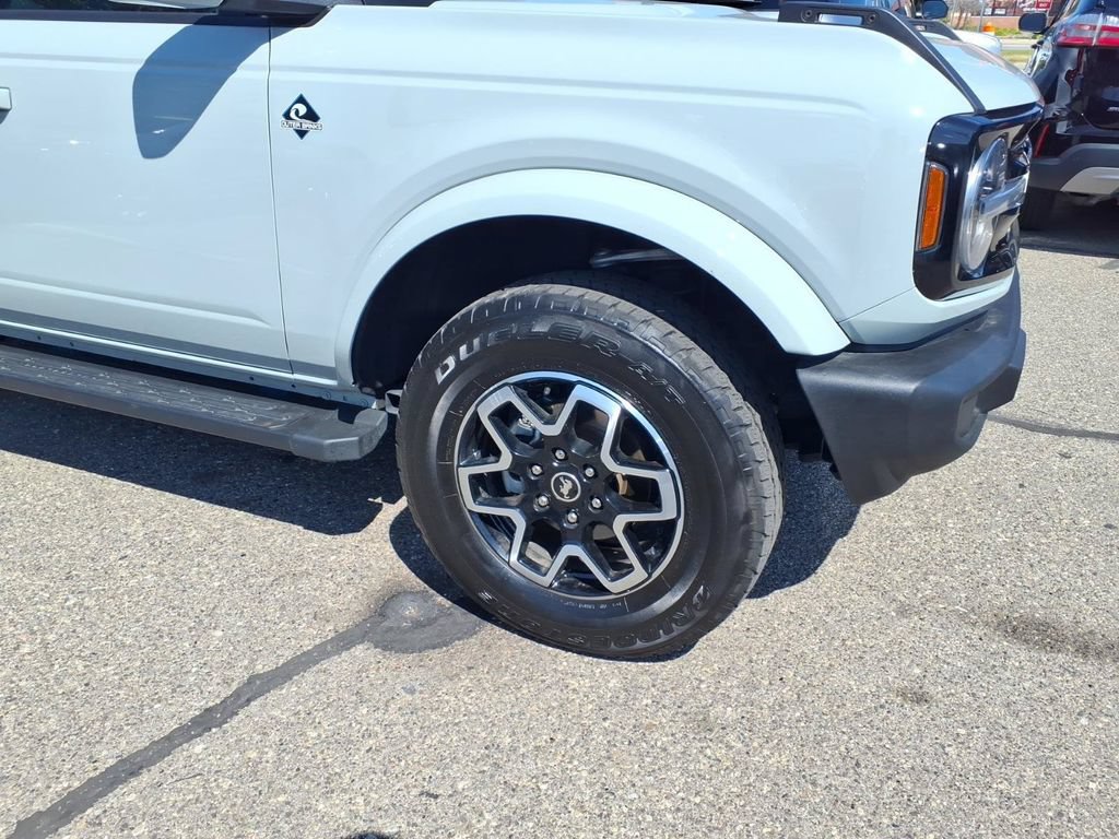 Certified 2024 Ford Bronco Outer Banks AWD/4WD image 5