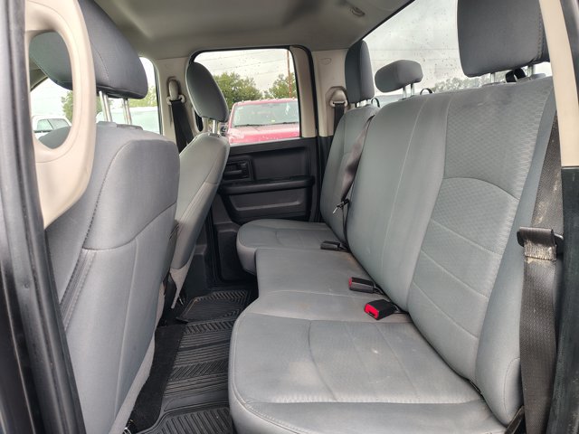 Used 2018 RAM 1500 Express AWD/4WD image 13