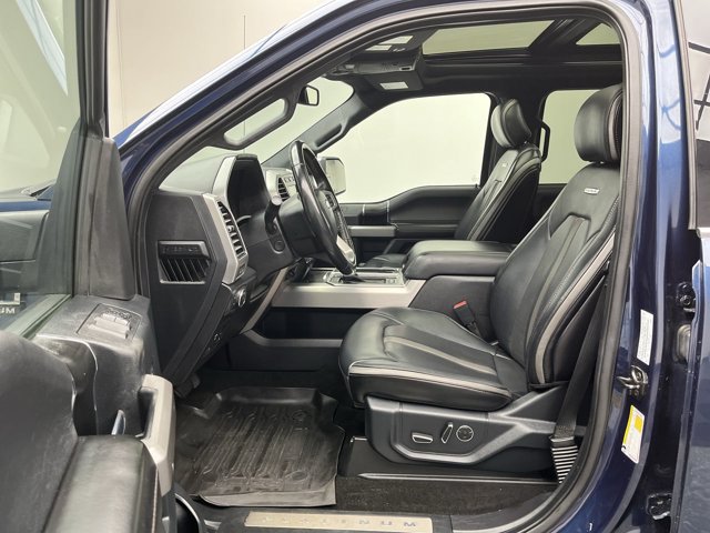 Certified 2020 Ford F150 Platinum w/ Equipment Group 701A Luxury AWD/4WD image 3