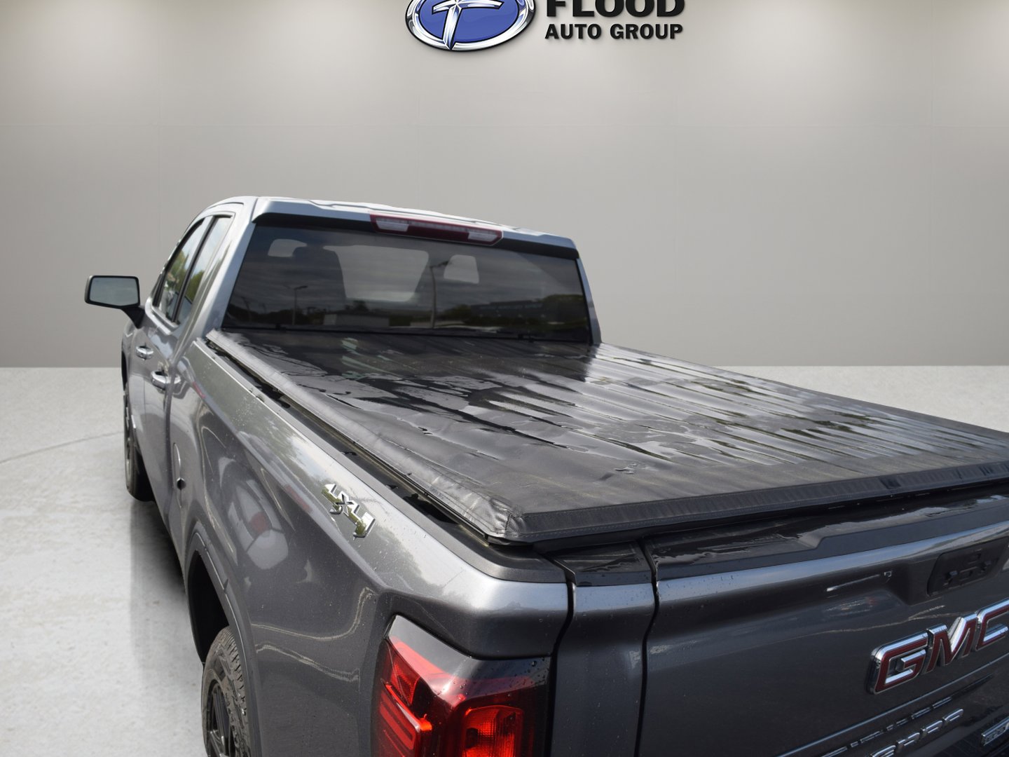 Used 2022 GMC Sierra 1500 Elevation w/ Driver Alert Package I AWD/4WD image 7