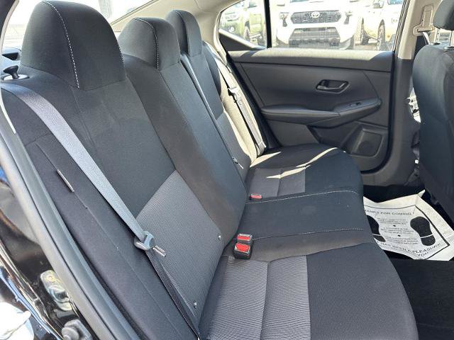 Used 2025 Nissan Sentra SV FWD image 15