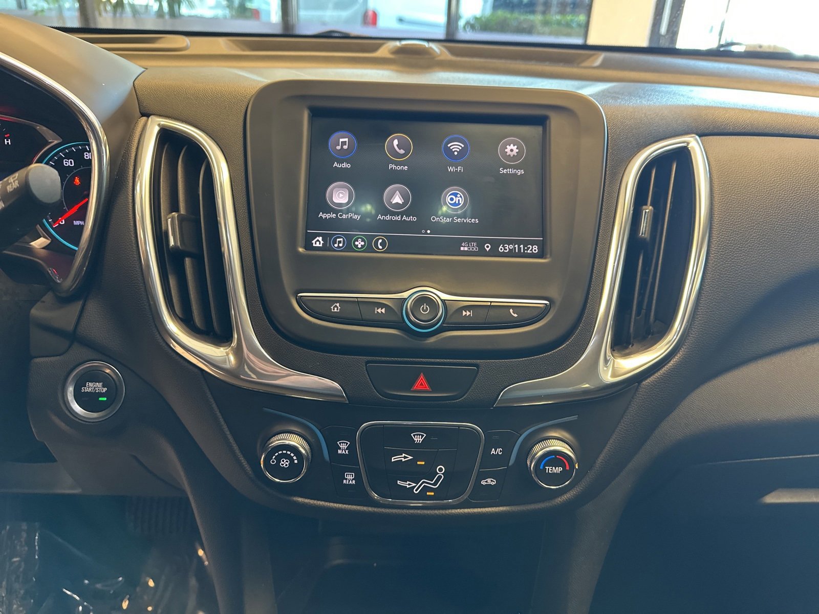 Used 2020 Chevrolet Equinox LT image 19