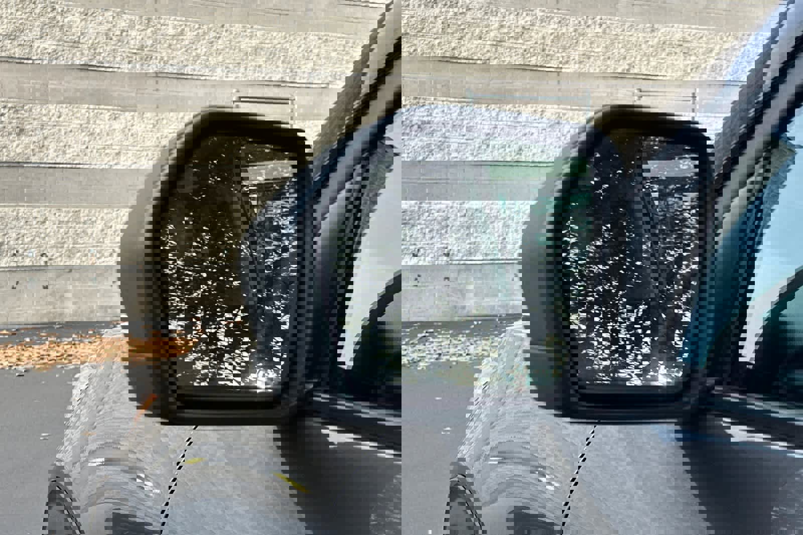 Certified 2023 Ford Explorer XLT w/ Equipment Group 202A image 10