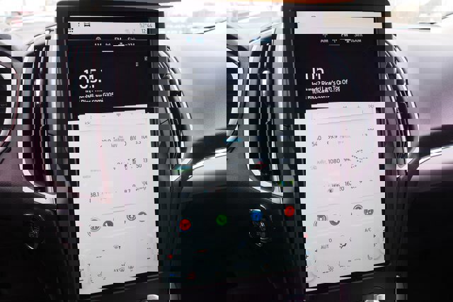 Certified 2021 Ford Edge SEL w/ Convenience Package image 25