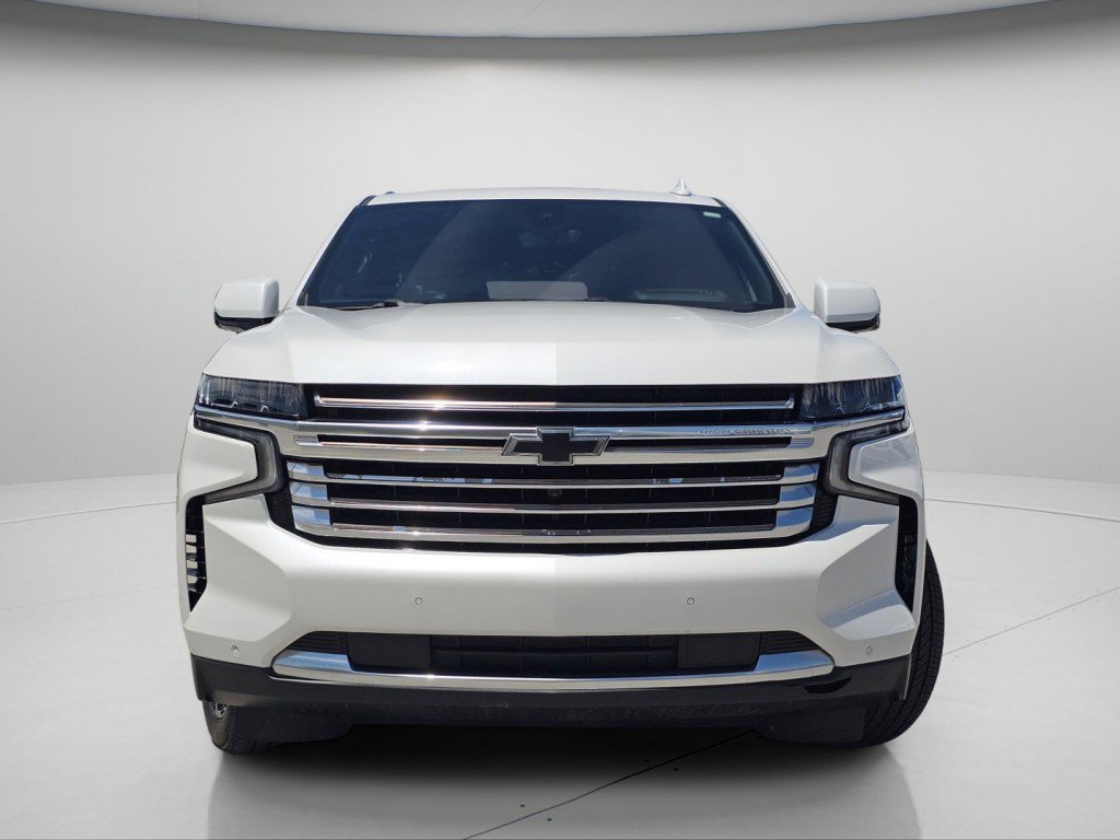 Used 2022 Chevrolet Tahoe High Country AWD/4WD image 3