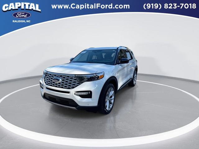 Certified 2024 Ford Explorer Platinum w/ Technology Package AWD/4WD image 4