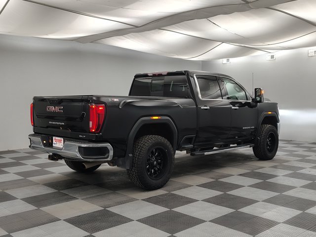 Used 2022 GMC Sierra 2500 SLT w/ SLT Preferred Package AWD/4WD image 11