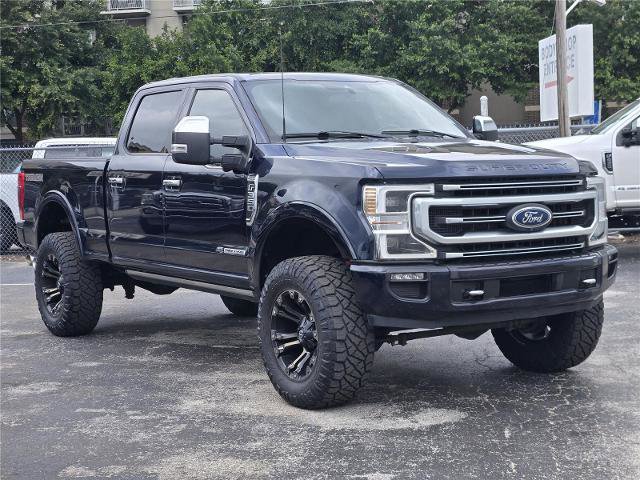 Certified 2022 Ford F350 Platinum w/ Tremor Off-Road Package AWD/4WD image 3