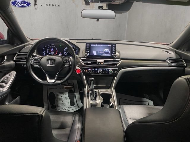 Used 2018 Honda Accord Sport image 2