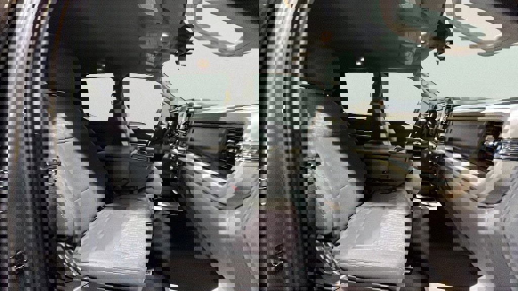 Certified 2025 Ford F250 XLT image 19