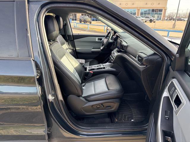 Certified 2023 Ford Explorer XLT w/ Equipment Group 202A image 14