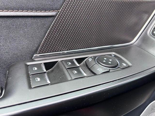 Certified 2022 Ford F150 Raptor w/ Equipment Group 801A High image 20