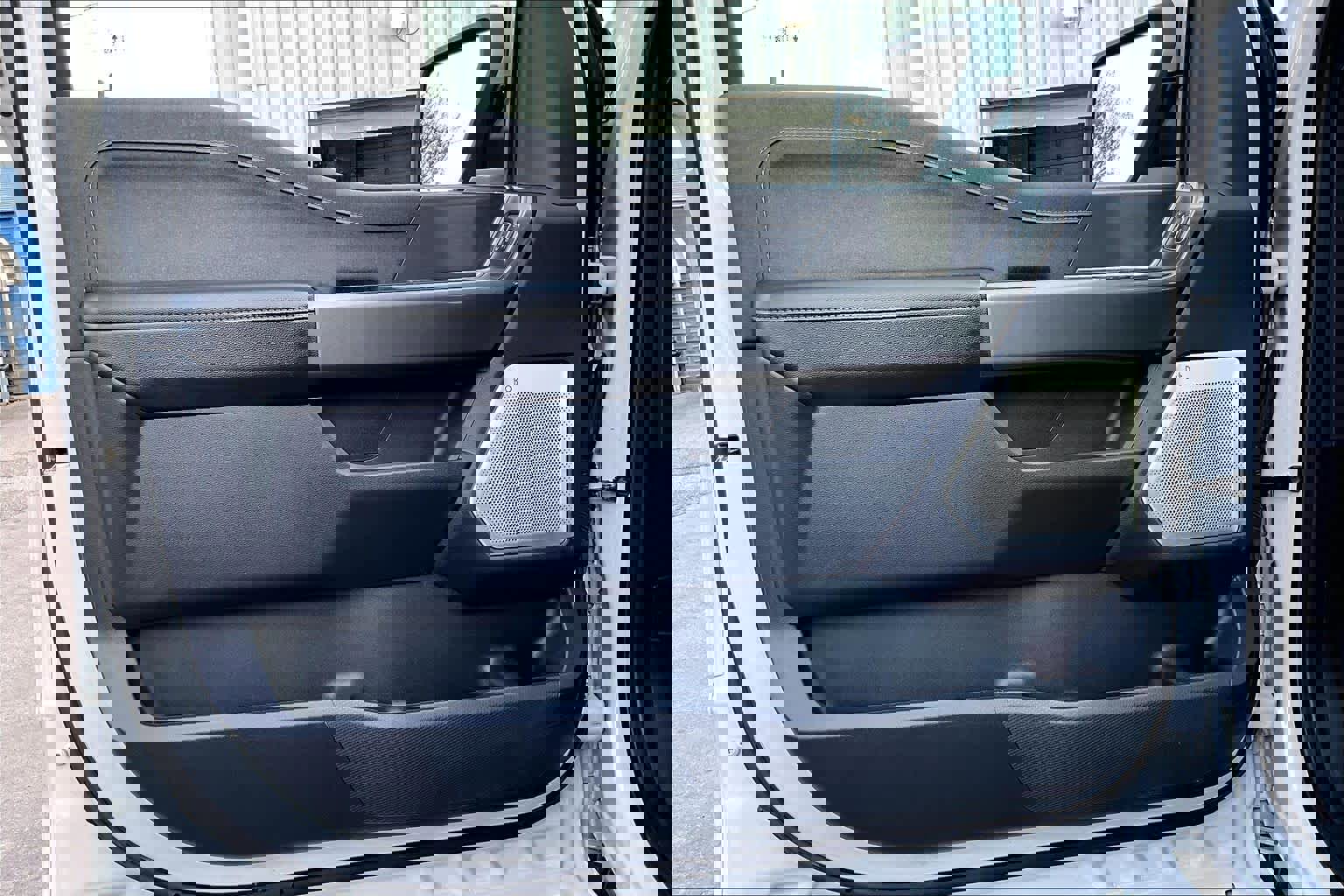 Certified 2023 Ford F150 Lariat w/ Equipment Group 502A High image 21