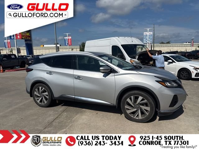 Used 2020 Nissan Murano SL w/ Cargo Package FWD image 2