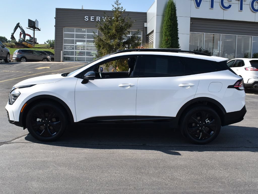 Used 2025 Kia Sportage X-Line w/ Premium Package AWD/4WD image 2