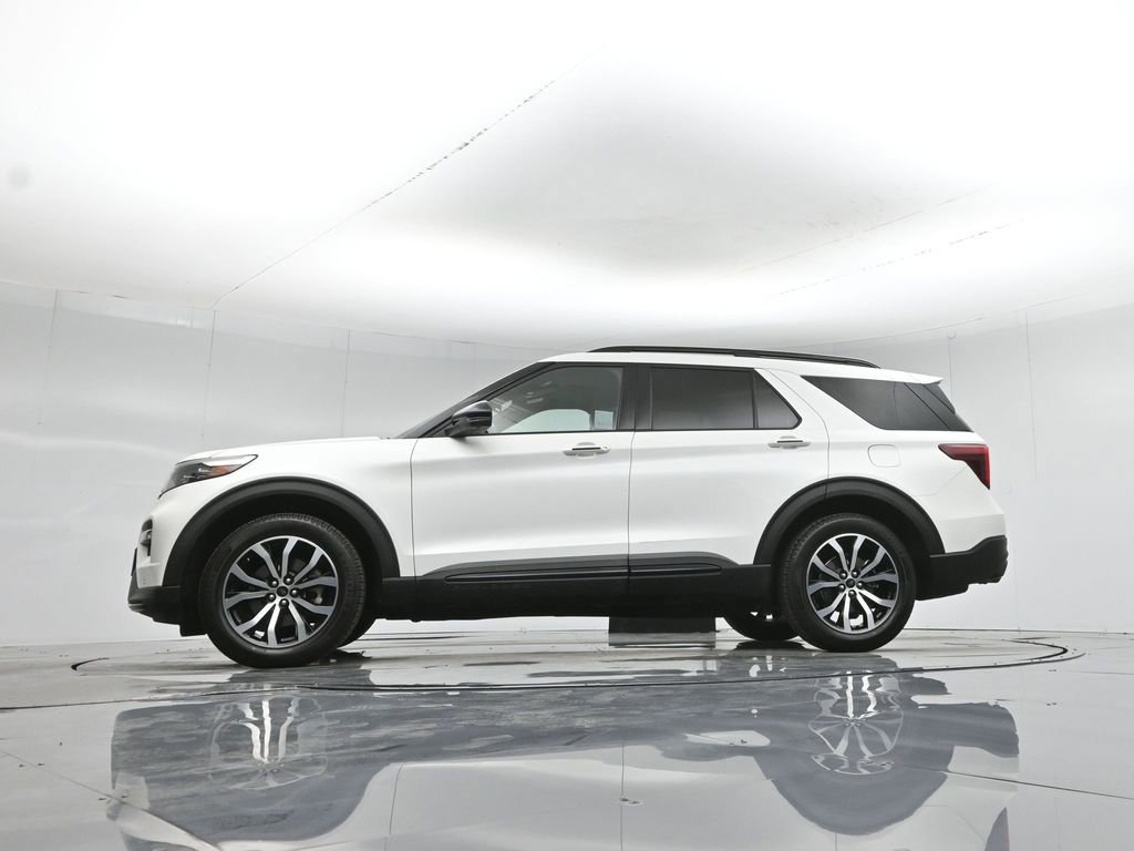 Certified 2020 Ford Explorer ST w/ Premium Technology Package image 20