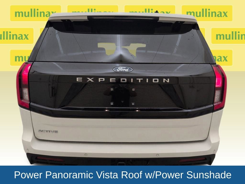 Certified 2025 Ford Expedition Active image 34
