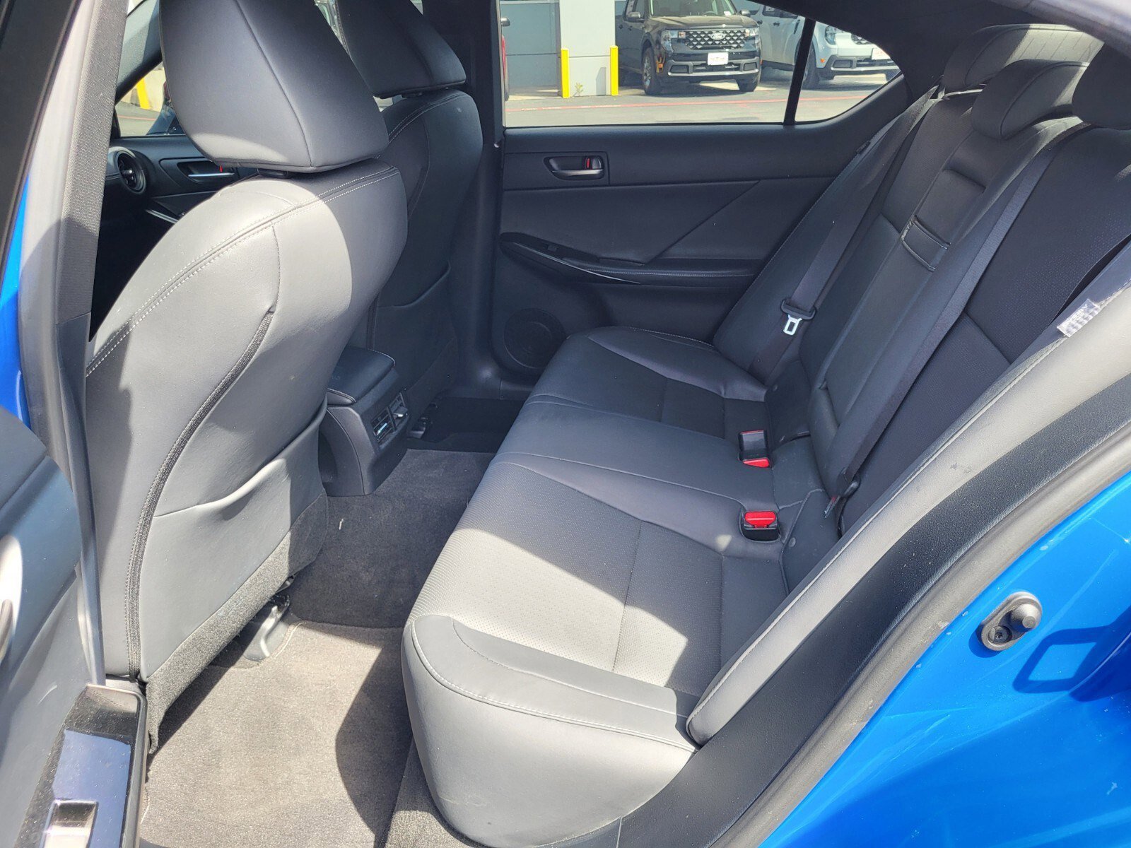 Used 2024 Lexus IS 300 w/ Comfort Package image 17