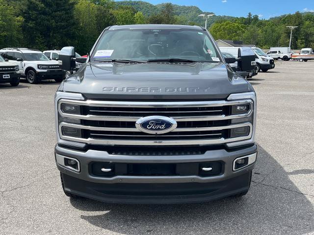 Certified 2024 Ford F350 Limited w/ FX4 Off-Road Package AWD/4WD image 6