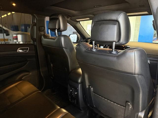 Used 2020 Jeep Grand Cherokee Altitude image 13