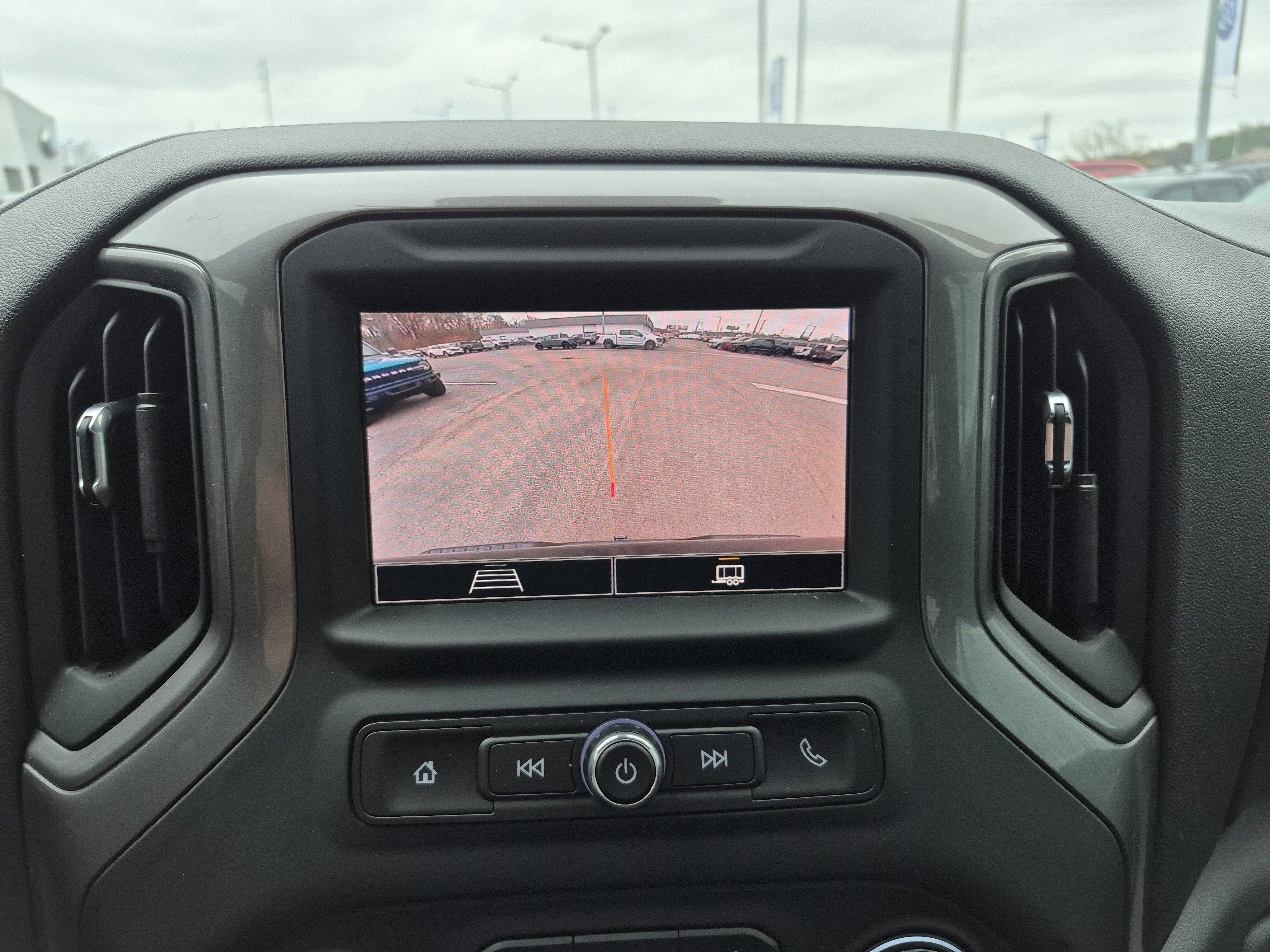 Used 2024 Chevrolet Silverado 1500 Custom Trail Boss w/ LPO, Dark Essentials Package image 34