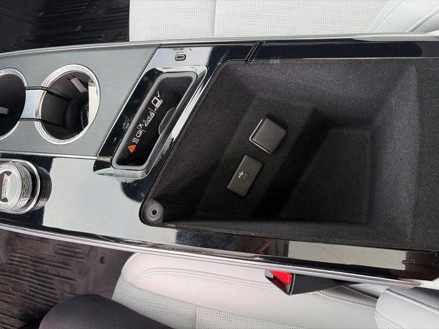 Used 2024 Cadillac Lyriq Luxury w/ LPO, Floor Liner Package AWD/4WD image 42