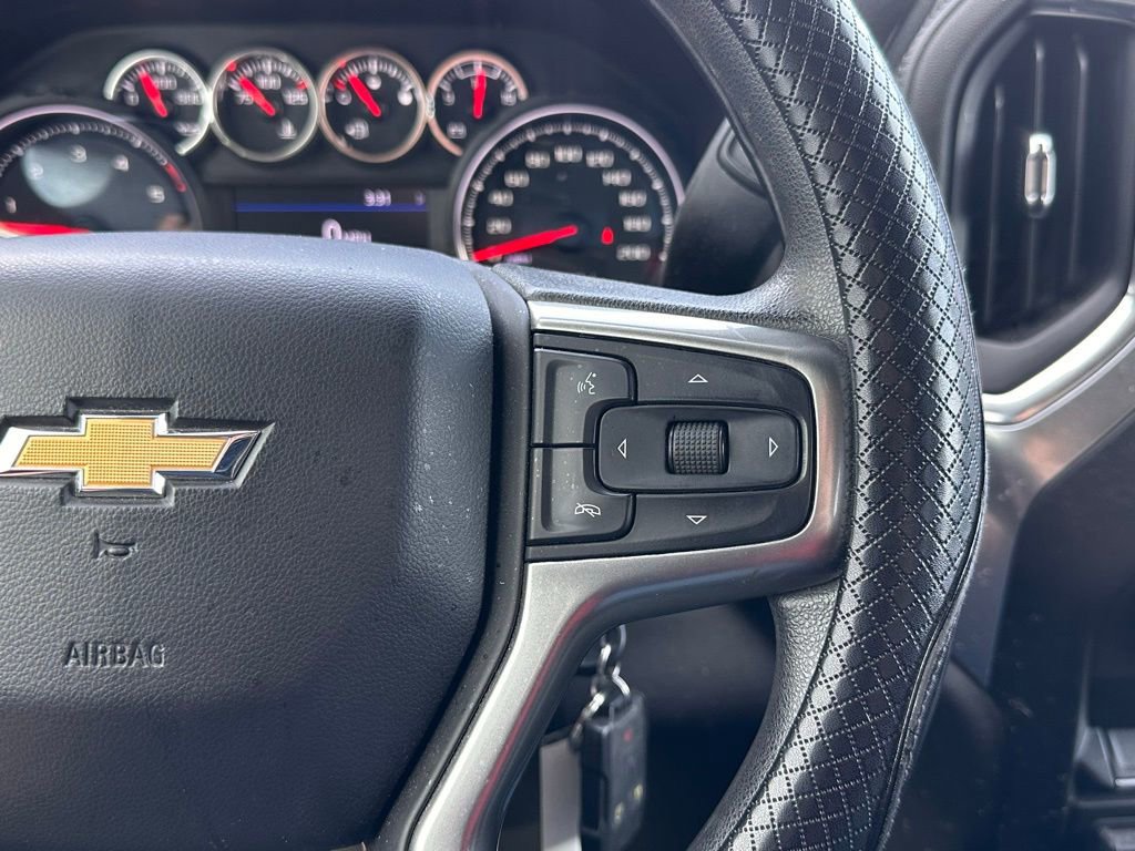 Used 2020 Chevrolet Silverado 3500 LT image 25