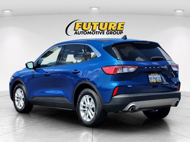 Certified 2022 Ford Escape SE w/ Convenience Package FWD image 6