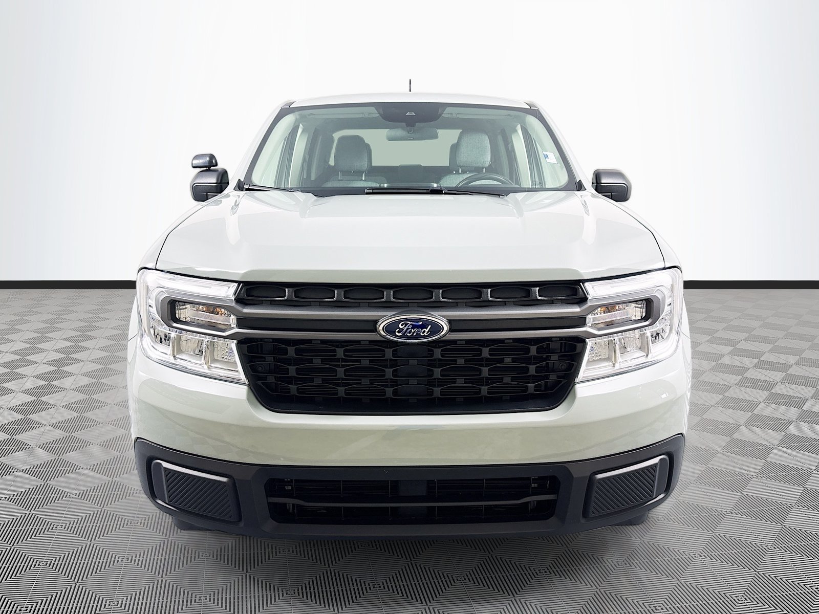Certified 2024 Ford Maverick XLT FWD image 2