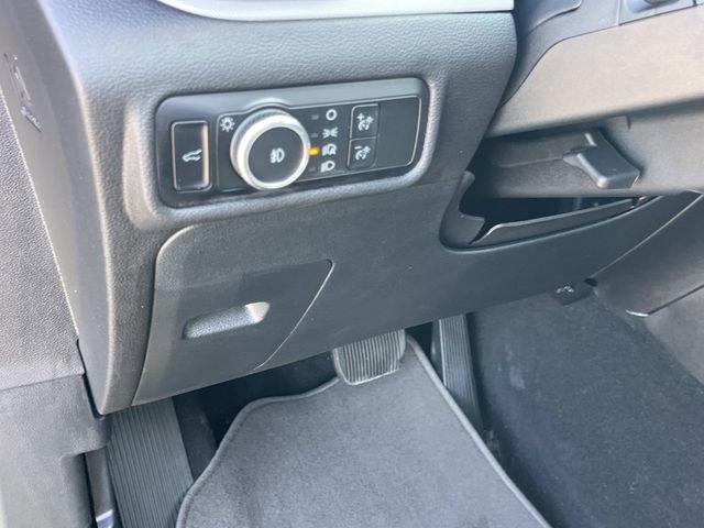 Certified 2023 Ford Explorer XLT w/ Equipment Group 202A AWD/4WD image 37