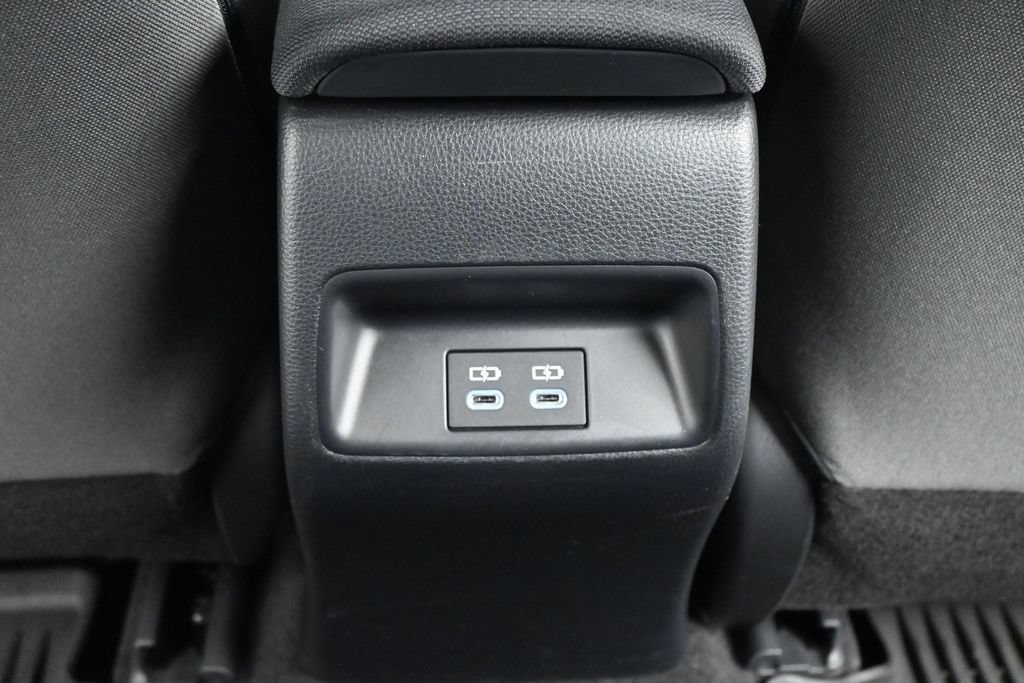 Used 2026 Toyota Corolla SE FWD image 18