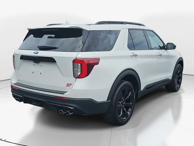 Certified 2024 Ford Explorer ST w/ Equipment Group 401A AWD/4WD image 4