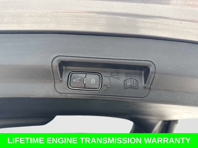 Certified 2023 Ford Explorer XLT RWD image 13