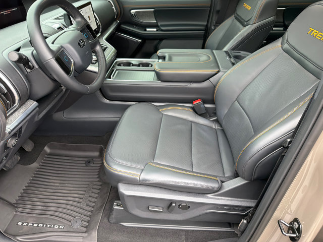 Certified 2026 Ford Expedition Tremor AWD/4WD image 11