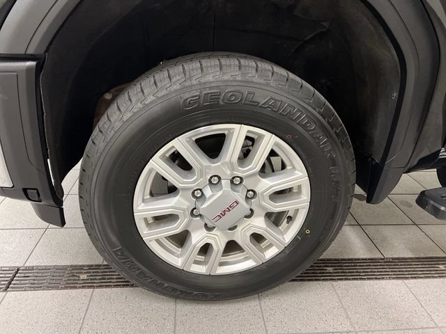 Used 2024 GMC Sierra 2500 SLT w/ SLT Premium Package AWD/4WD image 10