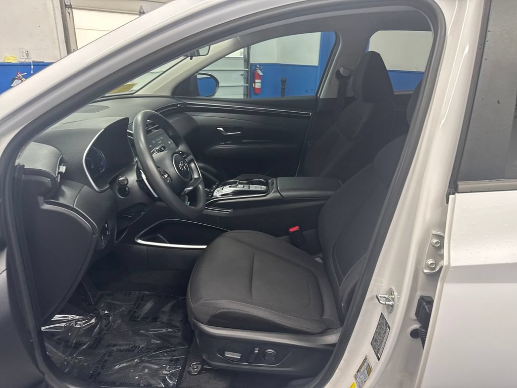 Used 2022 Hyundai Tucson Blue AWD/4WD image 12