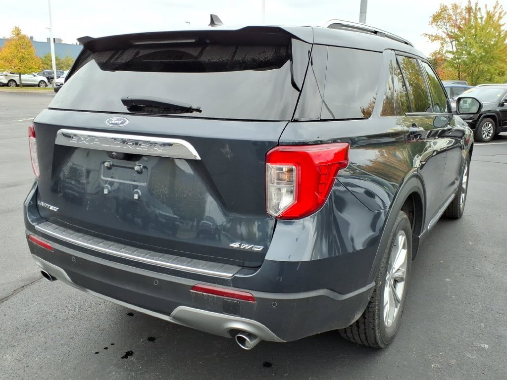 Certified 2023 Ford Explorer Limited w/ Limited Technology Package AWD/4WD image 4