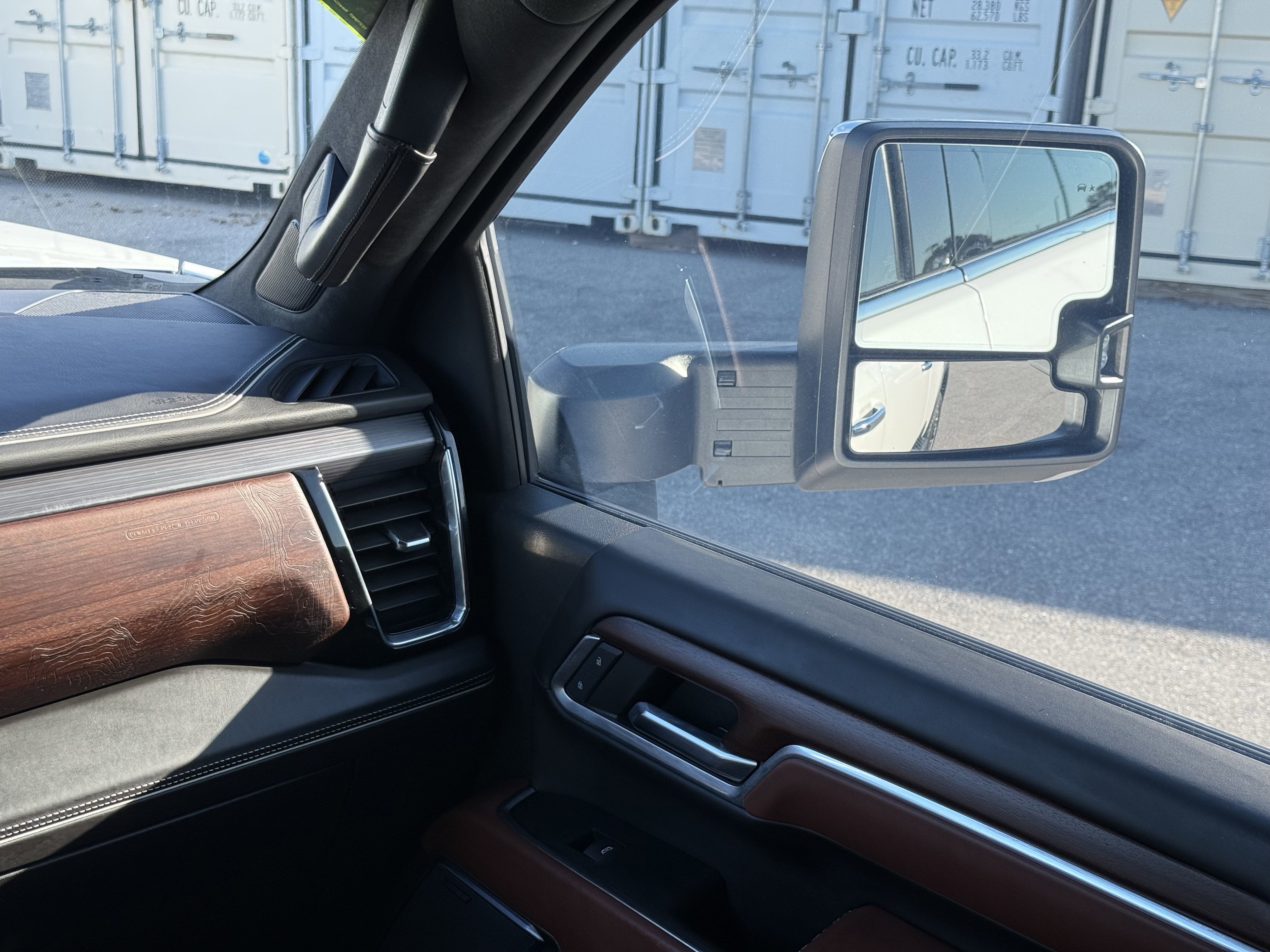 Used 2024 GMC Sierra 2500 Denali Ultimate image 21