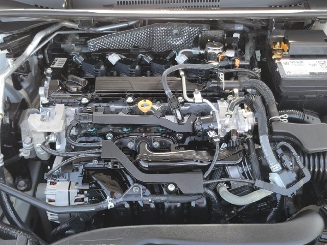 Used 2025 Toyota Corolla LE FWD image 27