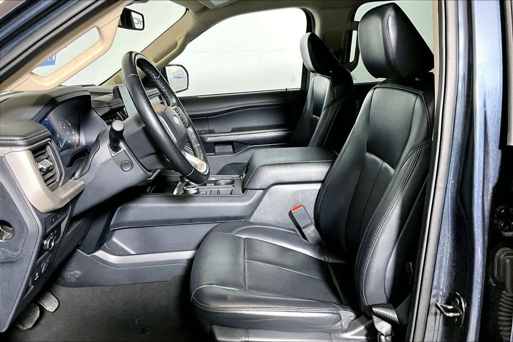 Certified 2024 Ford Expedition XLT image 20