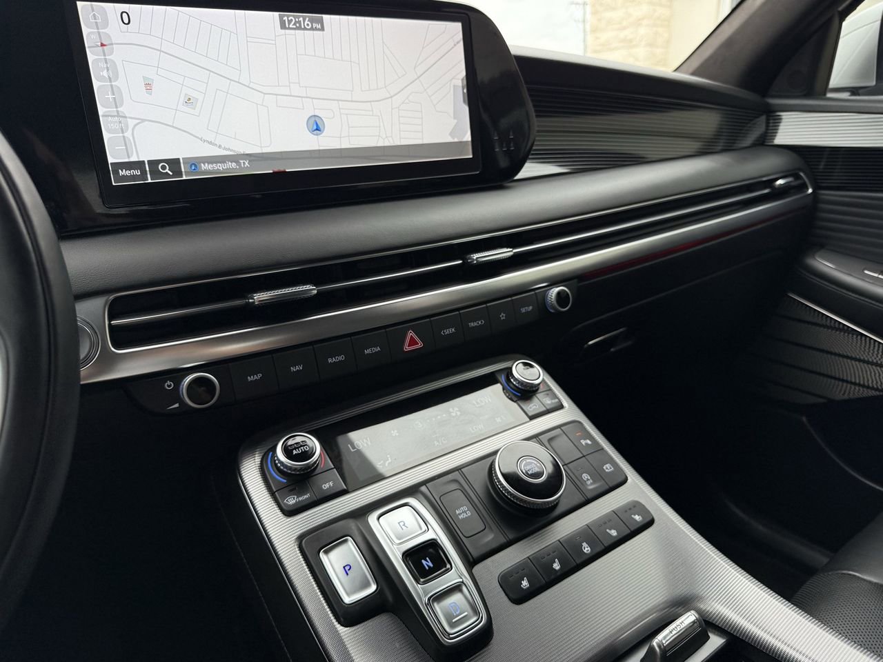 Used 2023 Hyundai Palisade Calligraphy w/ Cargo Package FWD image 14