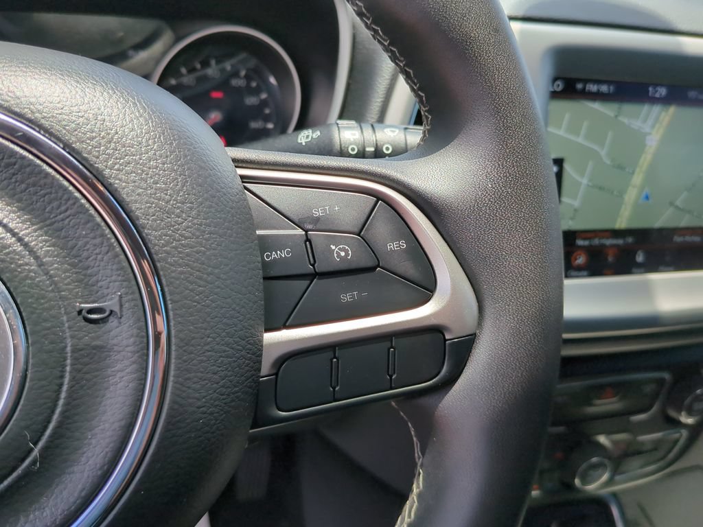 Used 2021 Jeep Compass Latitude w/ Sun and Sound Group FWD image 34