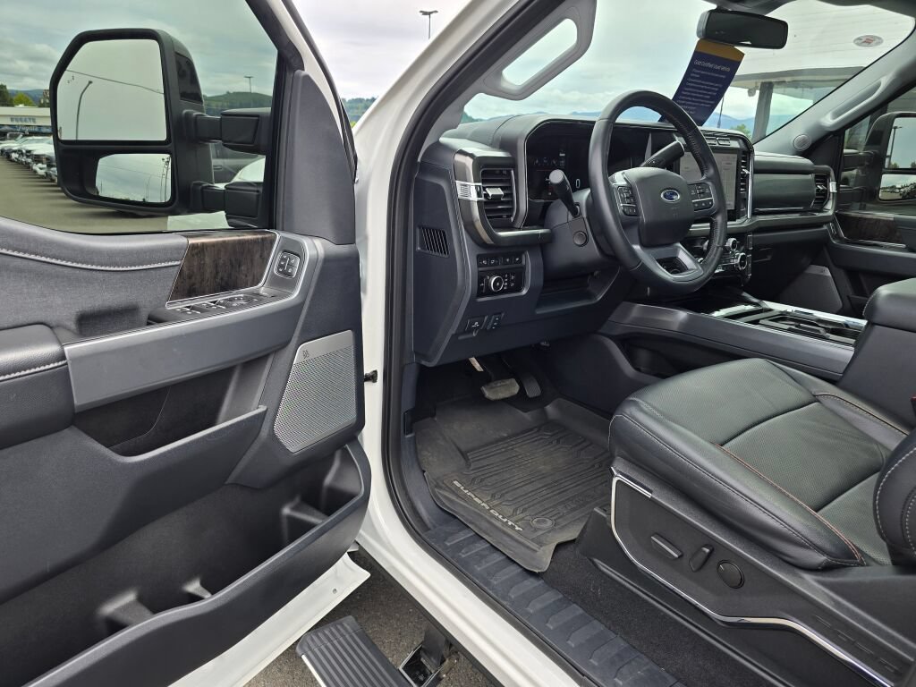 Certified 2024 Ford F350 Lariat w/ Lariat Ultimate Package AWD/4WD image 20