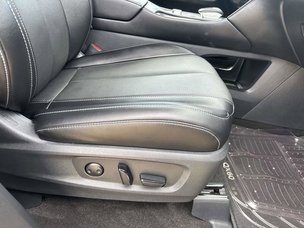 Used 2024 INFINITI QX60 Luxe FWD image 13