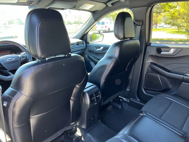 Certified 2023 Ford Escape ST-Line w/ Tech Pack #1 AWD/4WD image 27