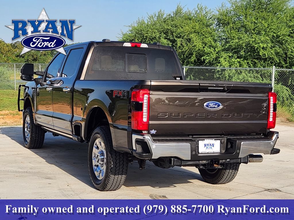 Certified 2024 Ford F250 Lariat w/ Lariat Ultimate Package AWD/4WD image 3