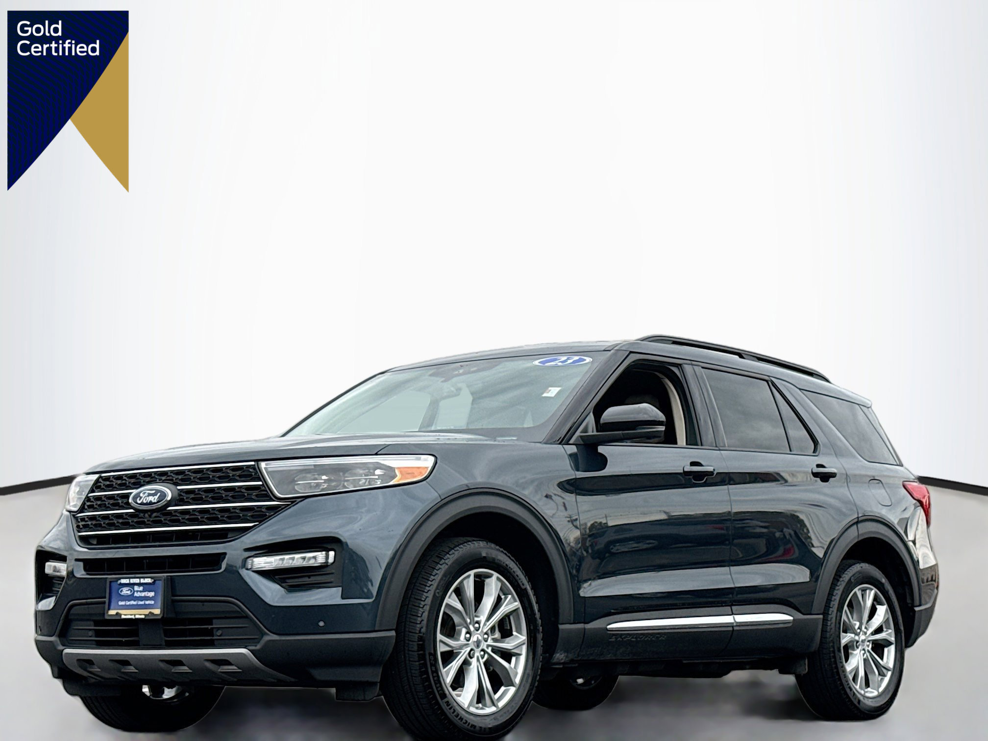 Certified 2023 Ford Explorer XLT w/ Equipment Group 202A