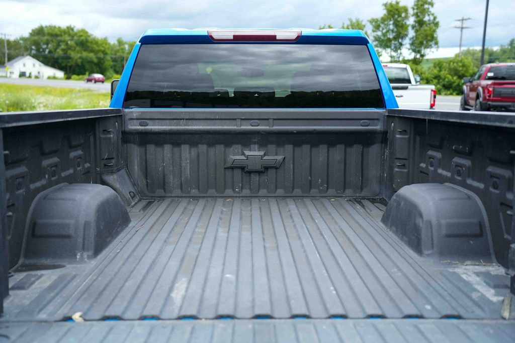 Used 2024 Chevrolet Silverado 1500 RST w/ Z71 Off-Road Package AWD/4WD image 11