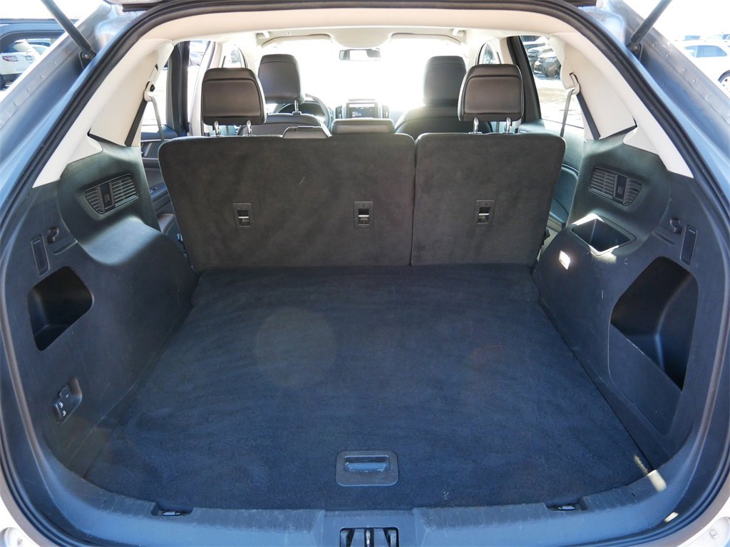 Certified 2024 Ford Edge SEL image 10