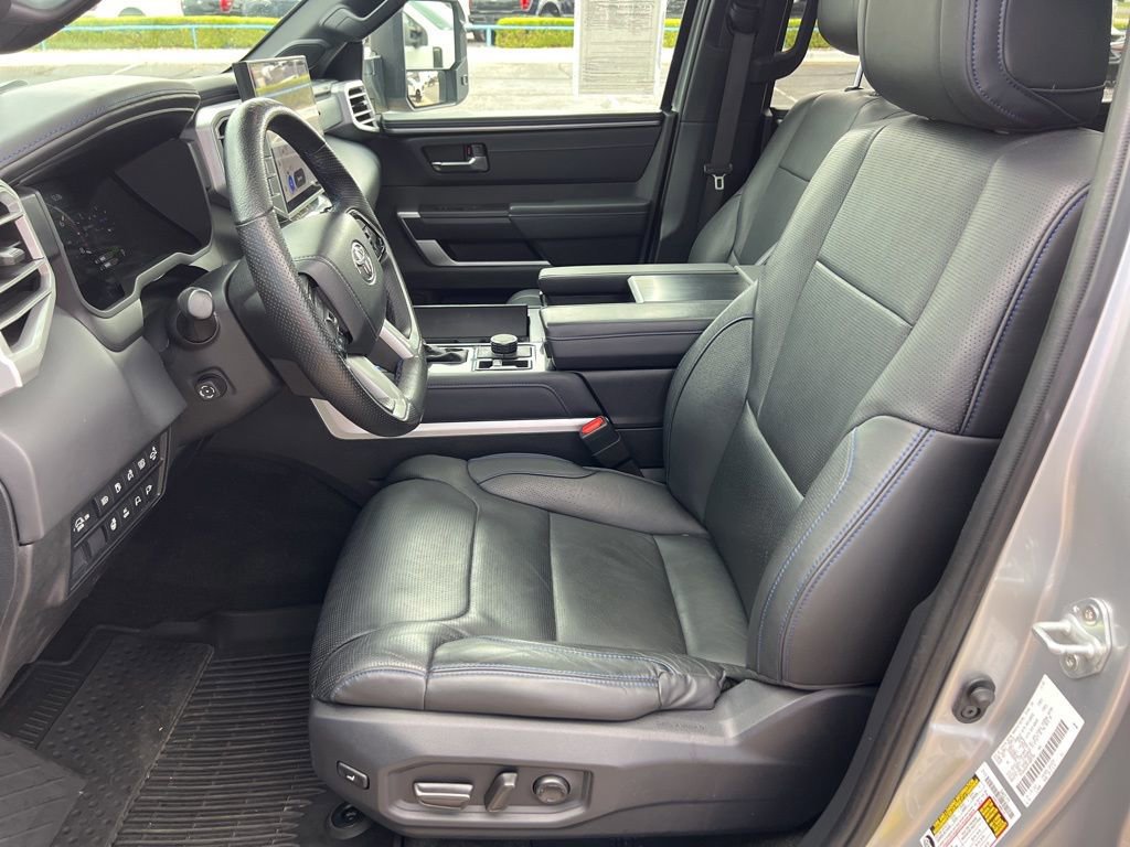 Used 2023 Toyota Sequoia Platinum AWD/4WD image 27